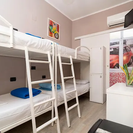 Le Sirene Hostel Półwysep Sorrentyński